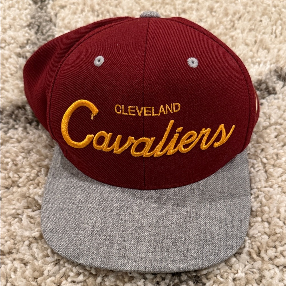 Mitchell & Ness Maroon and Gray Cap